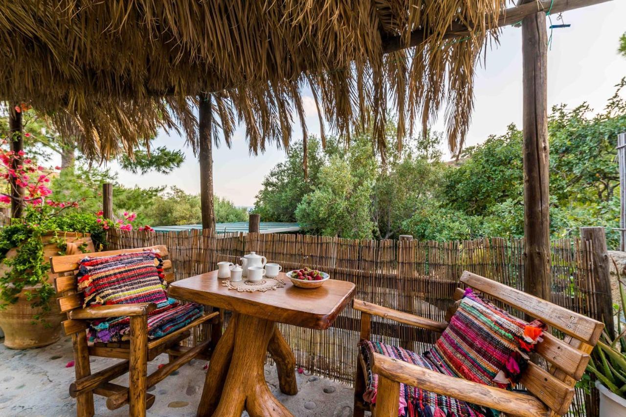 Natura Cottages Makrýgialos Buitenkant foto