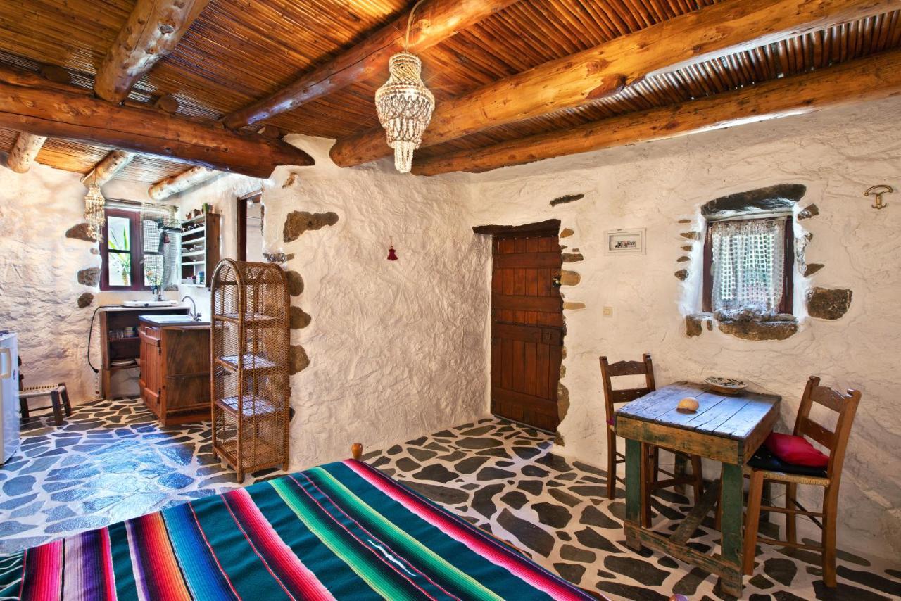 Natura Cottages Makrýgialos Buitenkant foto