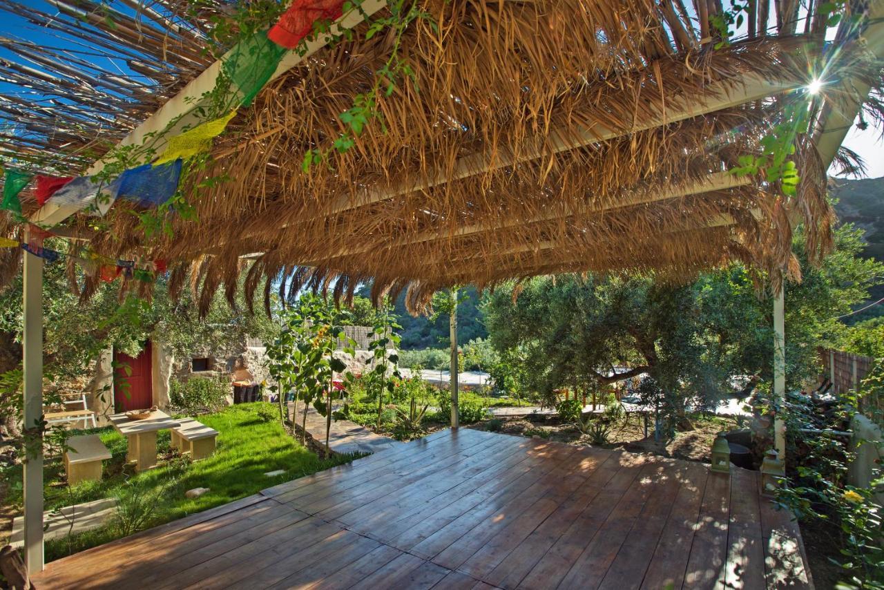 Natura Cottages Makrýgialos Buitenkant foto