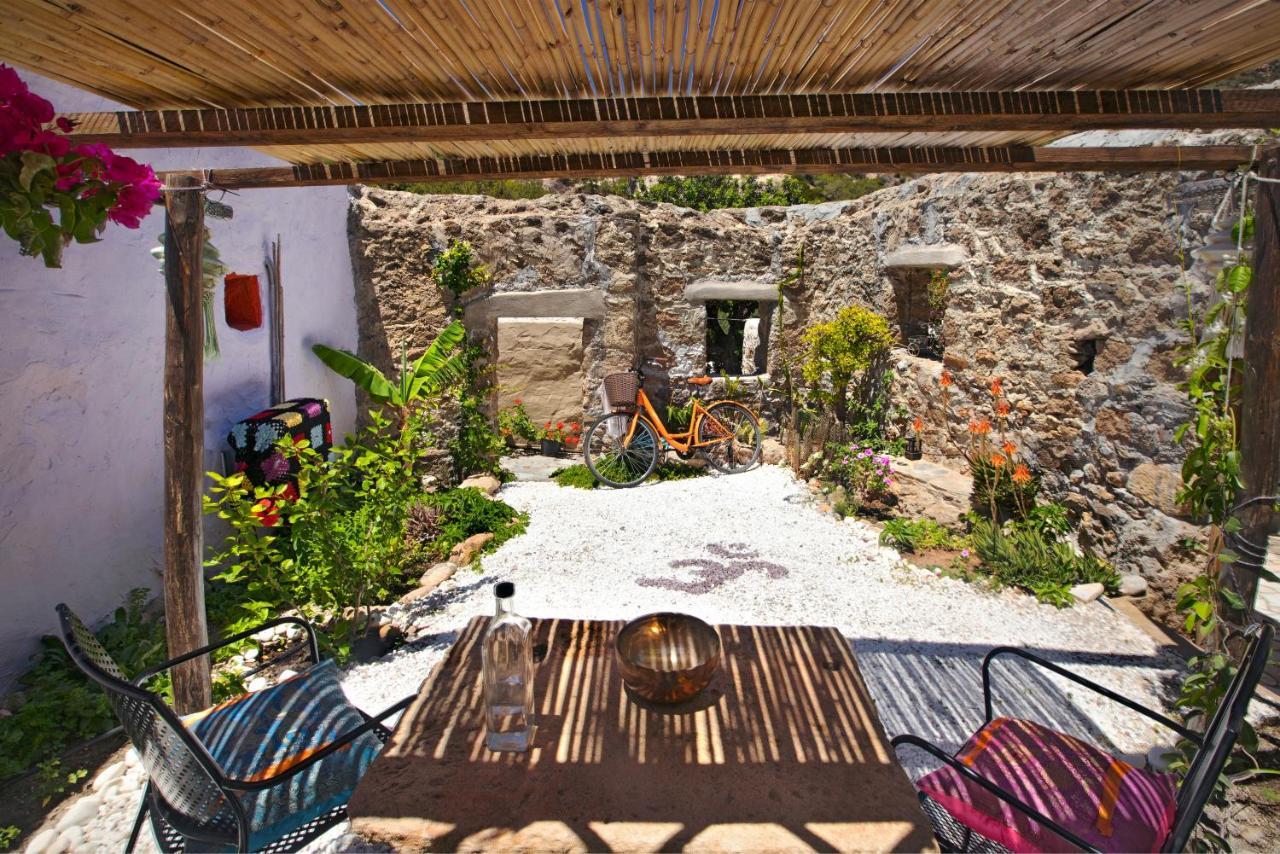 Natura Cottages Makrýgialos Buitenkant foto