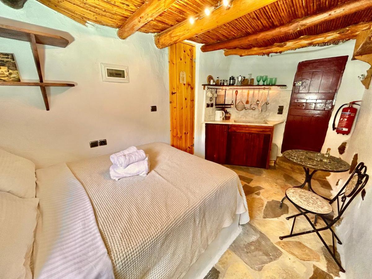 Natura Cottages Makrýgialos Buitenkant foto