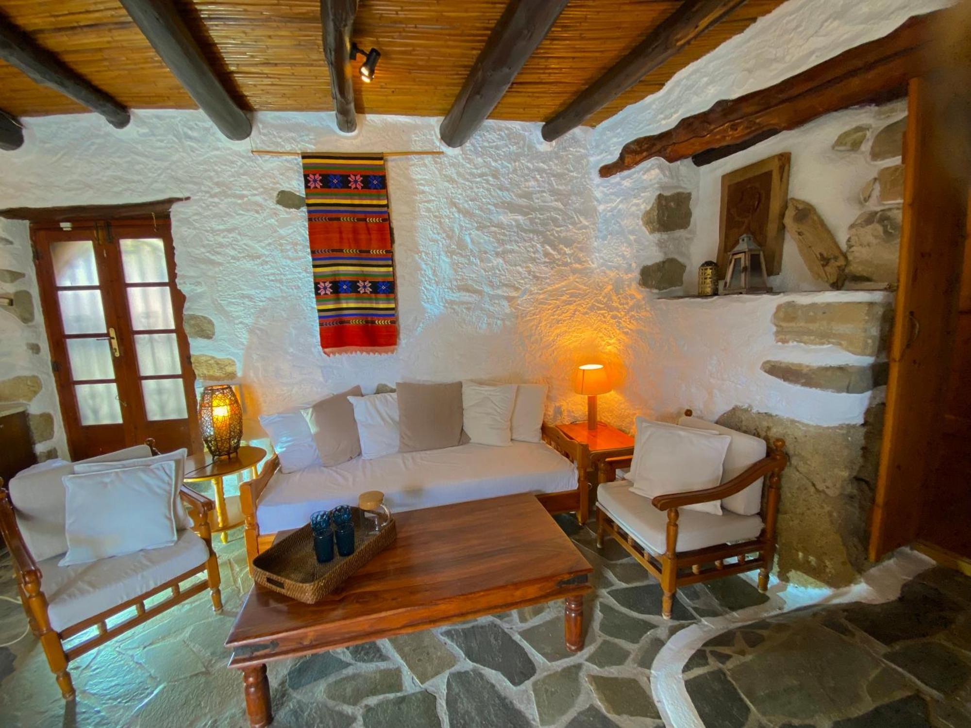 Natura Cottages Makrýgialos Buitenkant foto